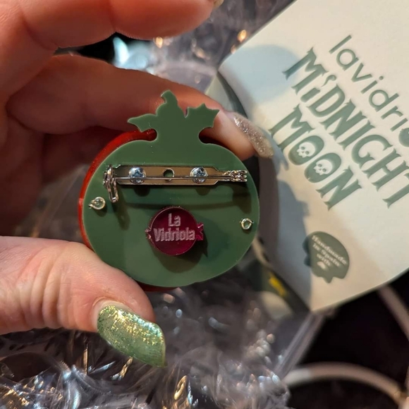 NWT🎃 La Vidriola 🤍🖤(2024 Ltd Ed) JACKO Glow In the Dark BROOCH🖤🤍 From SPAIN - Picture 4 of 5